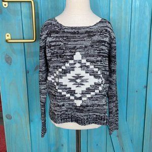 The Classic Girl’s Gray Sweater -8-10Y